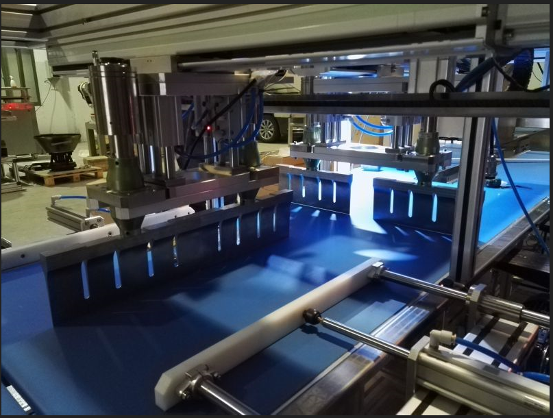Ultrasonik peynir kesimi - Ultrasonikler ve robotik birleştirildi